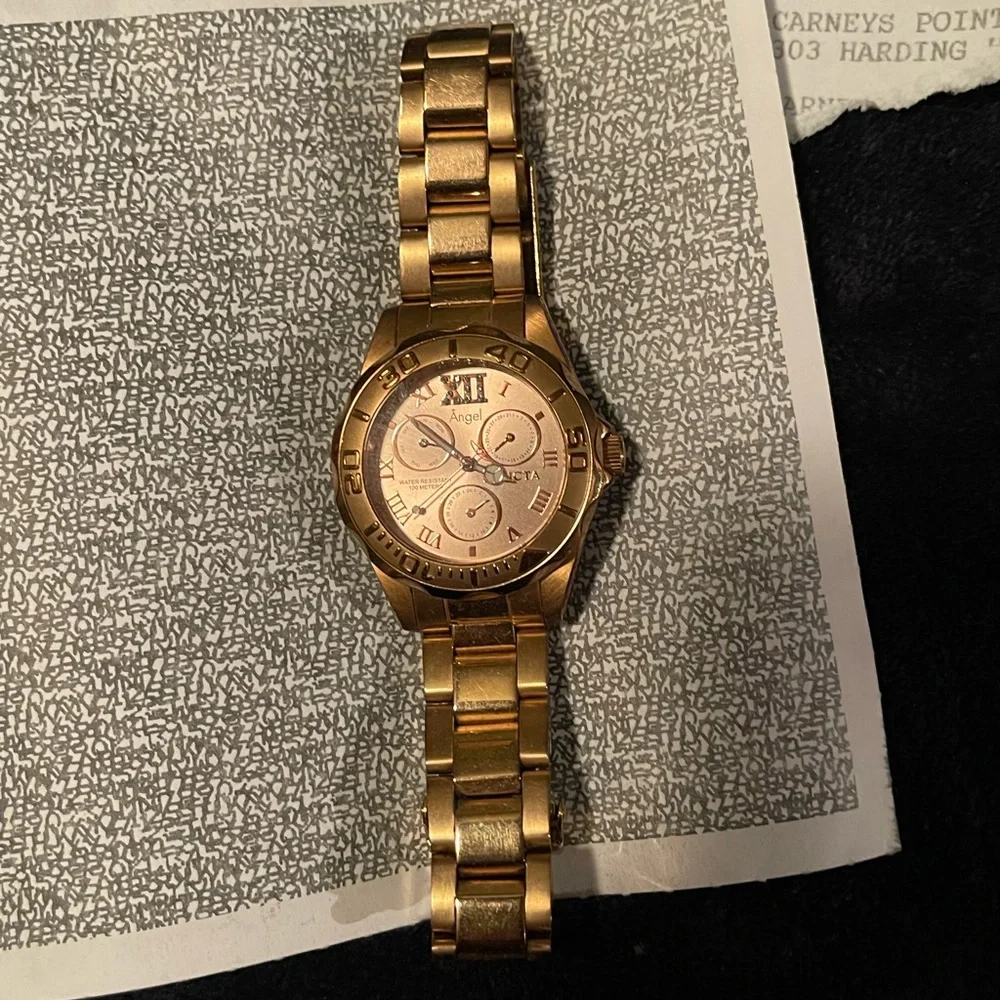 Invictia Watches